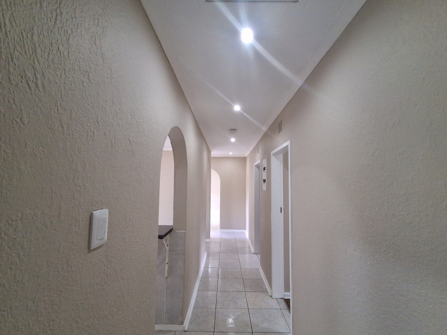 3 Bedroom Property for Sale in La Hoff North West